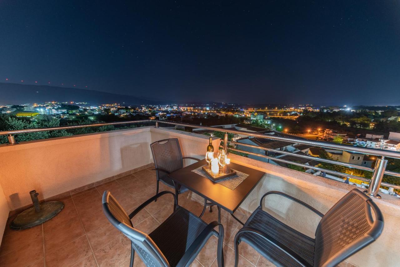 Apartments Villa Egzon อุลซิน ภายนอก รูปภาพ