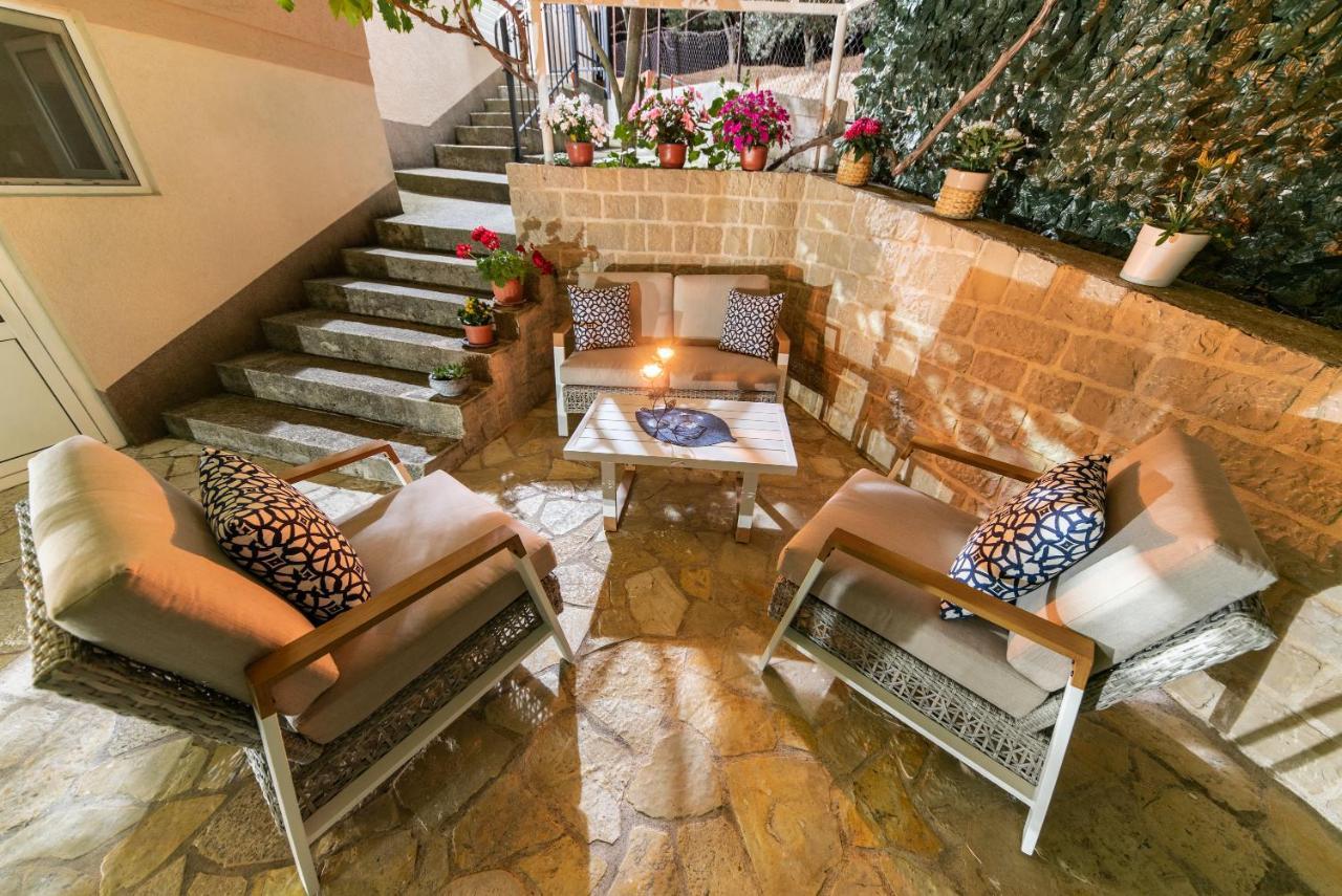 Apartments Villa Egzon อุลซิน ภายนอก รูปภาพ