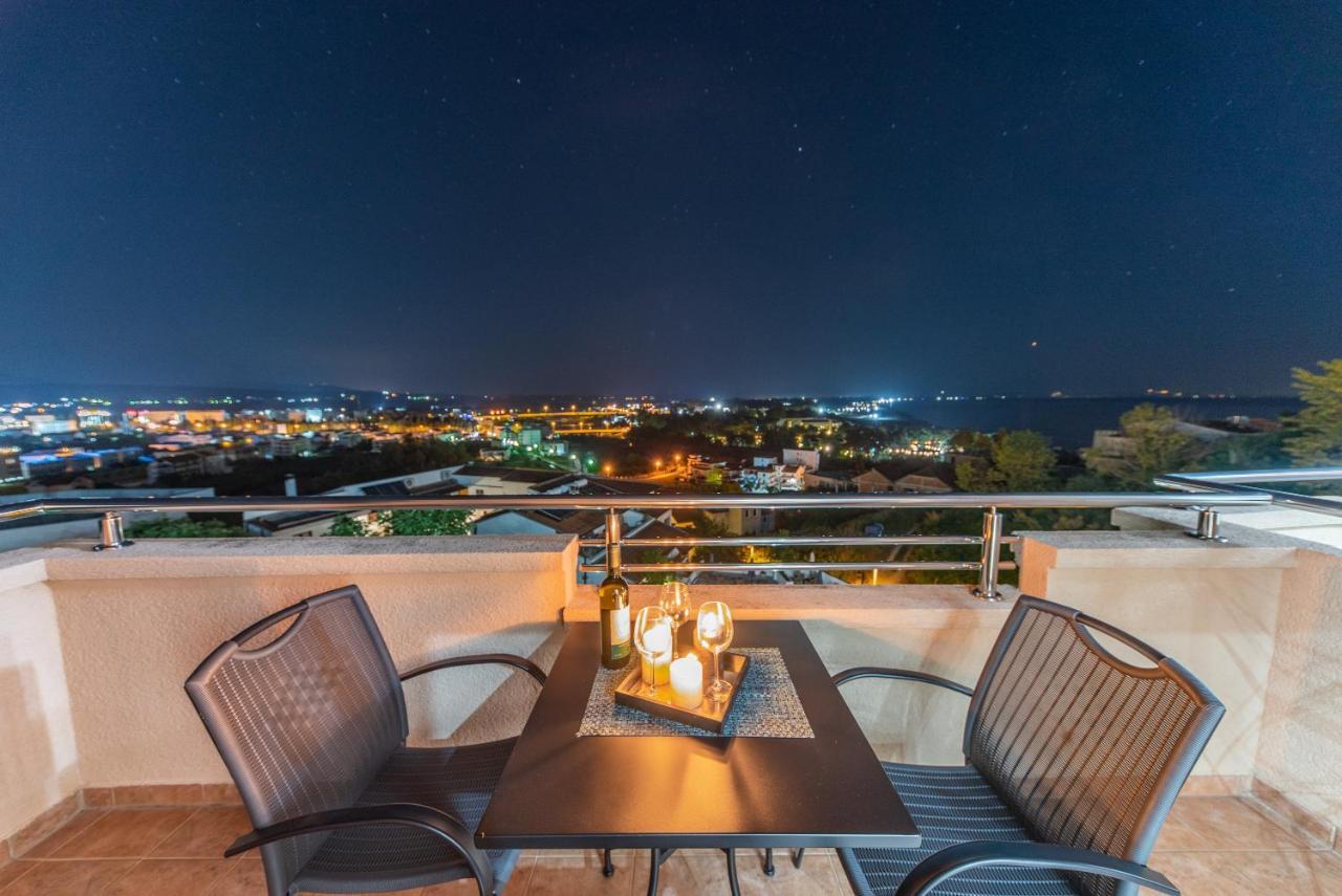 Apartments Villa Egzon อุลซิน ภายนอก รูปภาพ