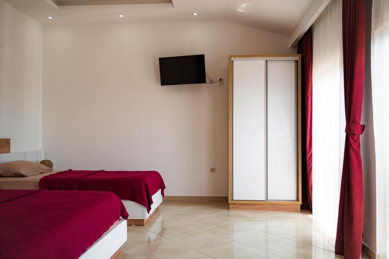Apartments Villa Egzon อุลซิน ภายนอก รูปภาพ
