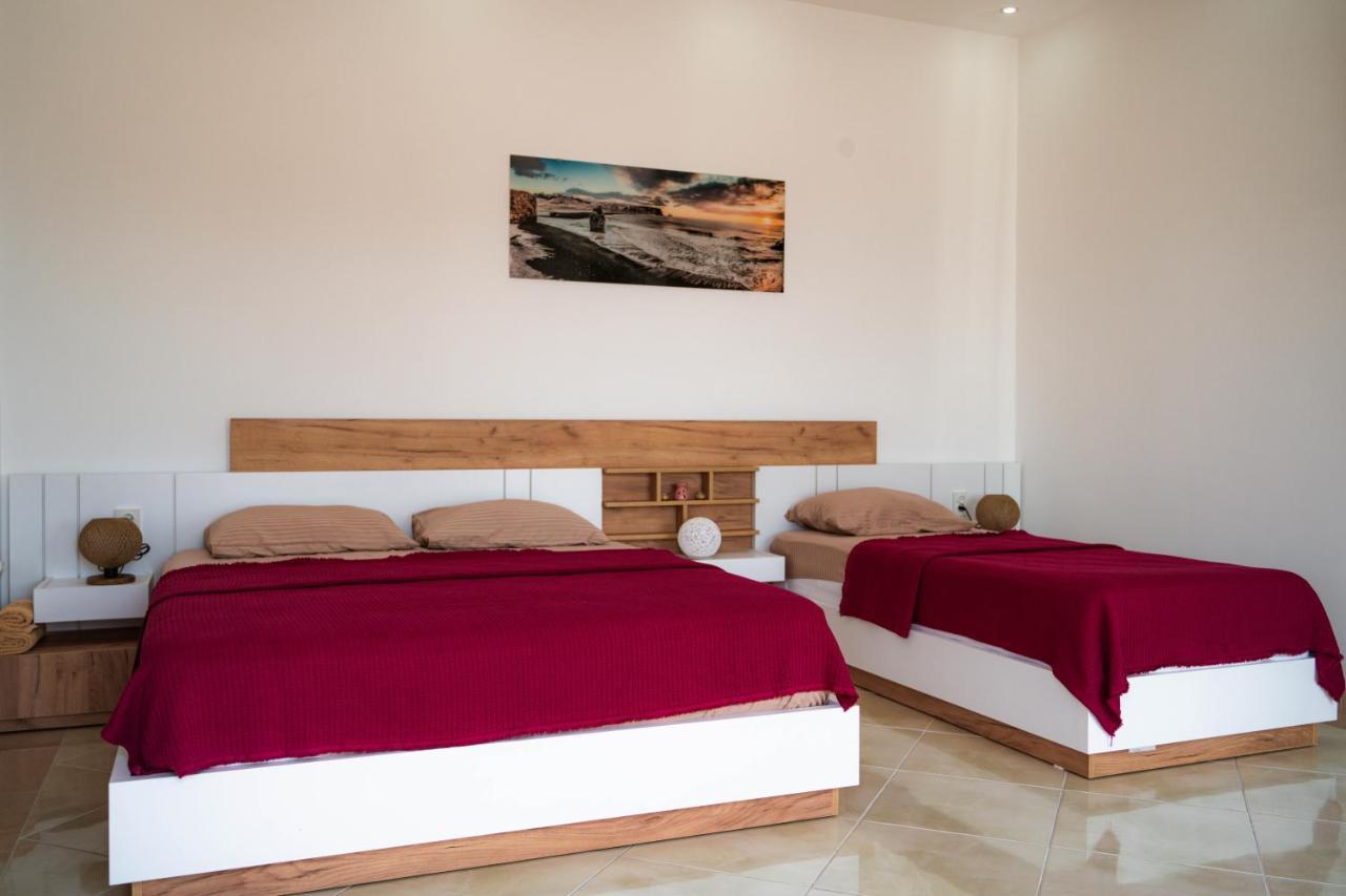 Apartments Villa Egzon อุลซิน ภายนอก รูปภาพ