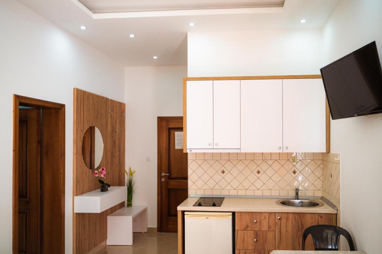 Apartments Villa Egzon อุลซิน ภายนอก รูปภาพ