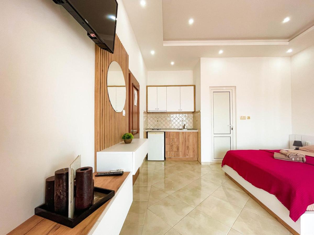 Apartments Villa Egzon อุลซิน ภายนอก รูปภาพ